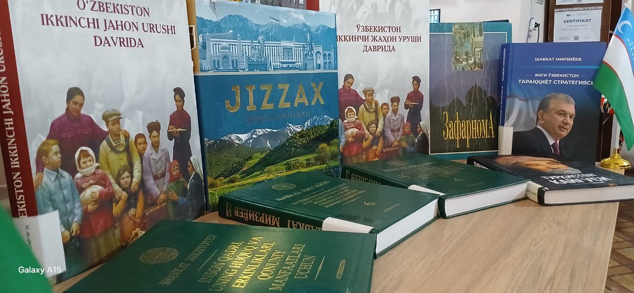 “Vatan uchun, millat uchun, xalq uchun!” nomli kitob ko'rgazmasi